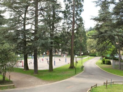 Collège NDE - Terrain de sport et parc ok